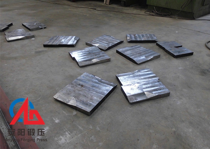 automatic grinding steel ball rolling mill guide plate