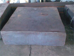 Steel plate forged by hydraulic upsetting forging press