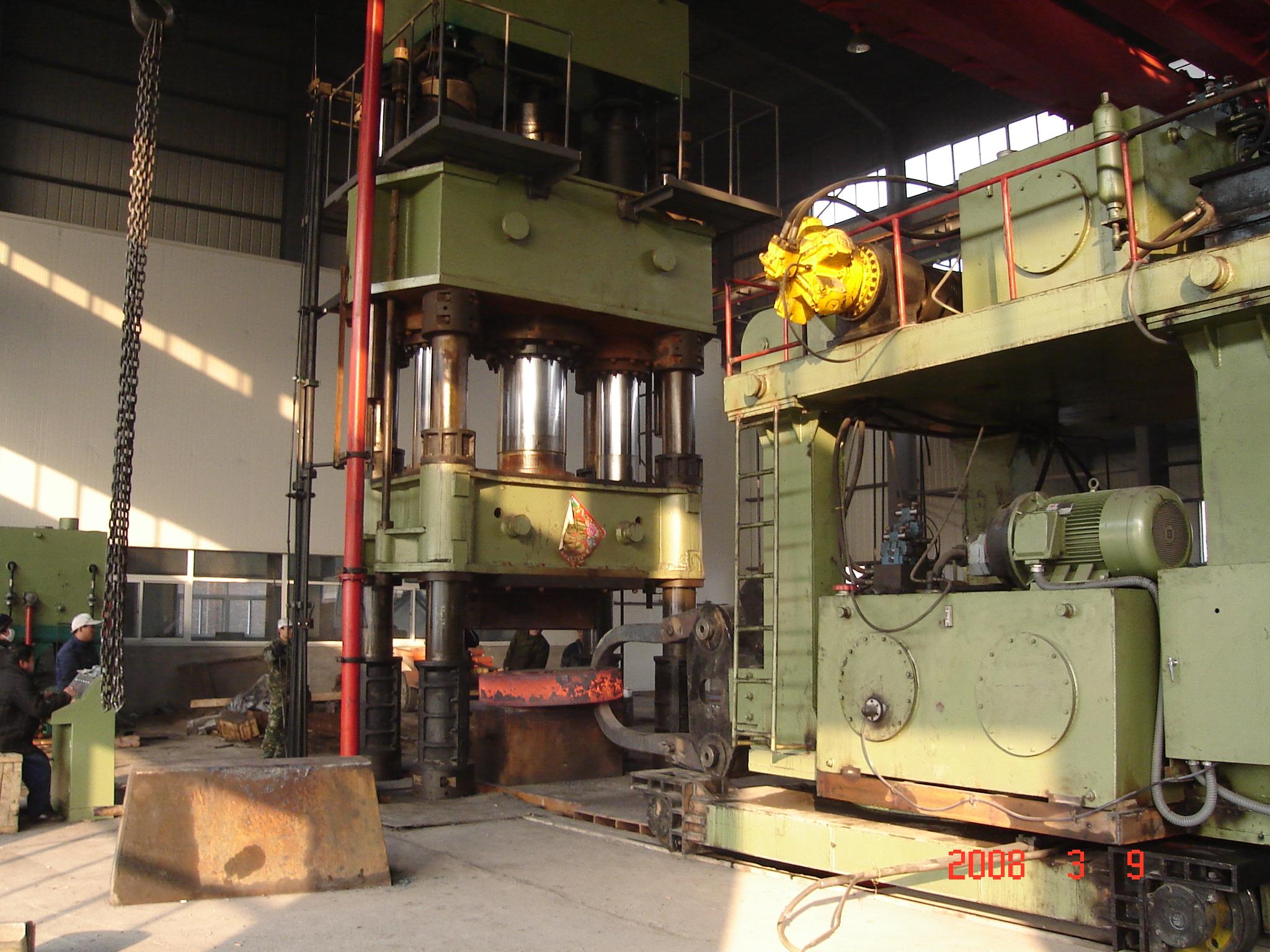 2000 ton Heavy upsetting hydraulic open die forging press
