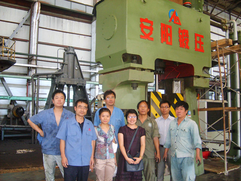63kj CNC Hydraulic double-acting hammer in Vietnam